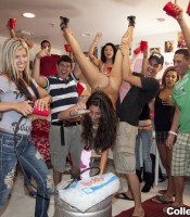 wild-drunk-sex-party-in-college-10